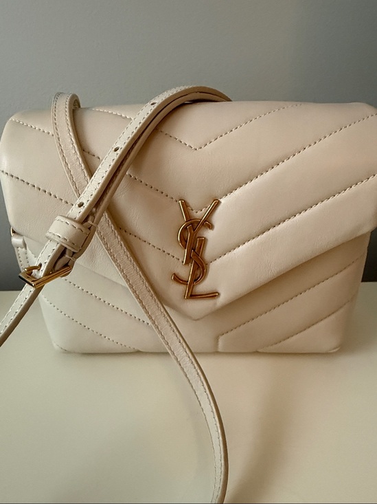 Yves Saint Laurent Handbags - Yves Saint Laurent Cream Crossbody